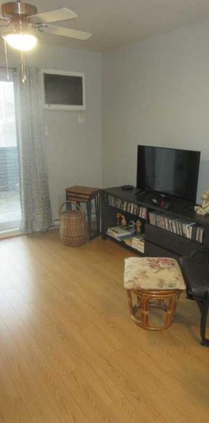 BEAU 3 1/2 À LOUER 1ER JUILLET - Photo 1