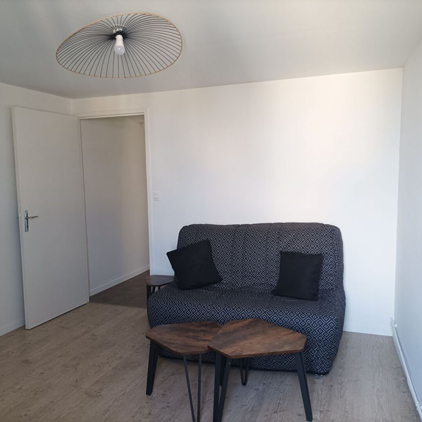 Location Appartement 1 pièce 30m² - Photo 1