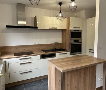 Location Appartement 2 pièces 44m² MARCQ EN BAROEUL 59700 - Photo 4