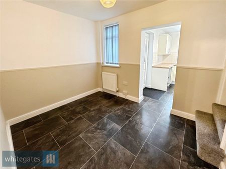 Locke Street, Kingstone, Barnsley, S70 - Photo 2