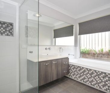 Family Home with Versatile Living Areas - Photo 2