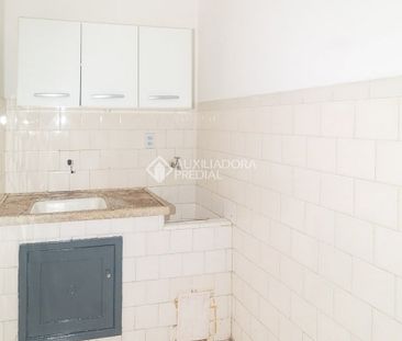 Kitnet com 1 quarto e 28m² para alugar em Cidade Baixa, Porto Alegre. - Foto 2