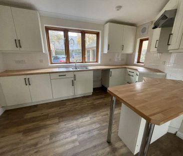 4 bedroom house to rent - Photo 1