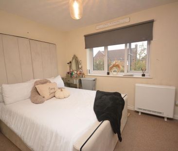 2 bedroom maisonette to rent - Photo 3