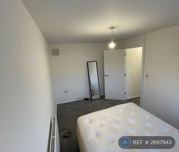 4 bedroom terraced house to rent - Photo 5