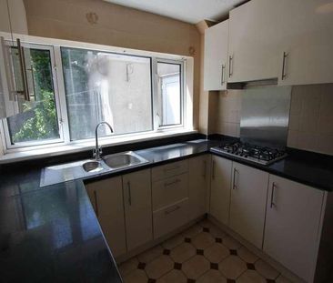 Field View Road, Barry, Vale Of Glamorgan, CF63 - Photo 1