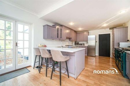 Kings Road, Ascot, Berkshire, SL5 - Photo 4