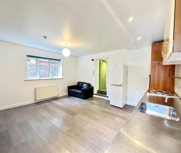 1 bedroom apartment to rent - Photo 2