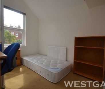 4 Bed - Pitcroft Avenue, Reading - Photo 6