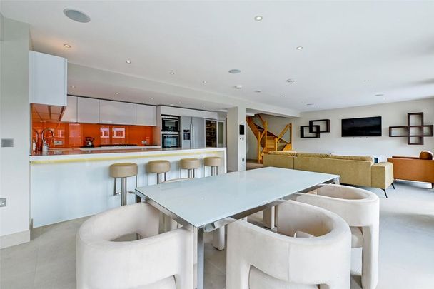 3 bedroom duplex to rent - Photo 1