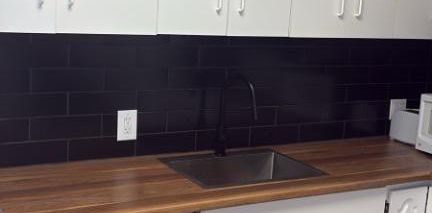 Appartement 3 1/2 complètement meublé et équipé - Photo 2