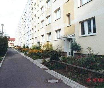 Wohnungsangebot Förderstedter Straße 32 - Photo 1