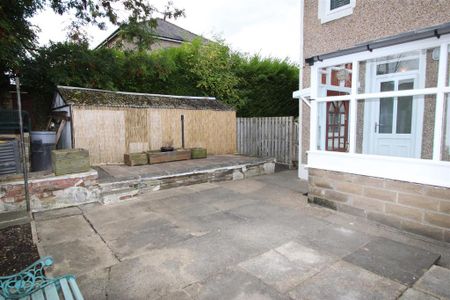 3 bedroom semi-detached house to rent - Photo 4