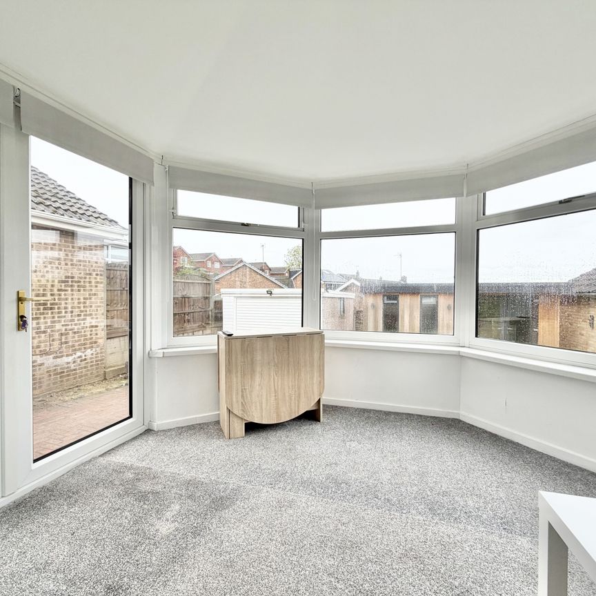 2 Bed Detached Bungalow to Rent - Photo 1