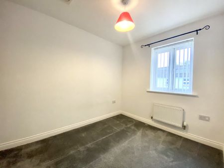 2 bed terraced house to rent in Chaucer Grove, Exeter, EX4 - Photo 3