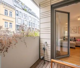 schöner Neubau! 2 Zimmer + südseitige Loggia in beliebter Lage (Zieglergasse) ab 1.11.! - Photo 2