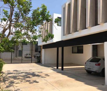 Townhouse dentro de privada en renta, a unos pasos de plaza La Isla. - Photo 6