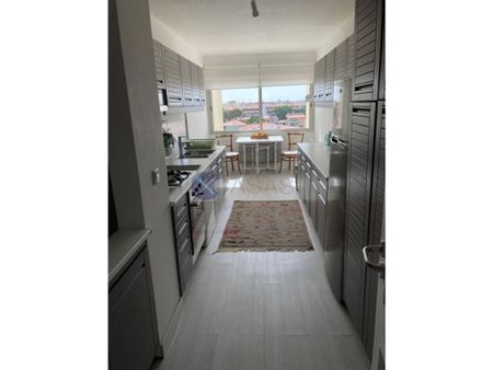 2 room luxury Flat for rent in Alto das Flores (Cascais), Cascais, Lisbon - Photo 2