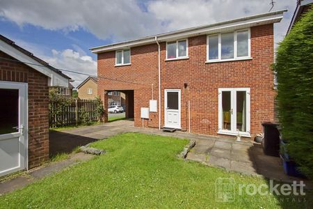 Enstone Court, Westbury Park, Newcastle Under Lyme, ST5 - Photo 3