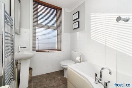 Studio to rent - Photo 4