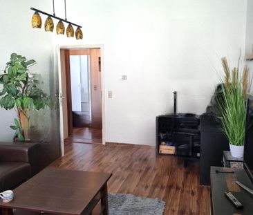 ++ wunderschöne, neue 2-Raum Wohnung - WG geeignet - mit Balkon & S... - Foto 1