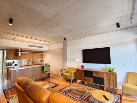 2/98 Munster Tce, North Melbourne, VIC 3051 - Photo 2