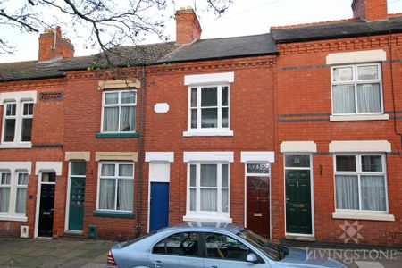 2 bedroom terraced house to rent - Photo 5