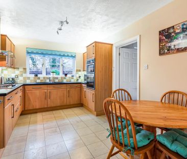 5 bedroom detached house to rent - Photo 6