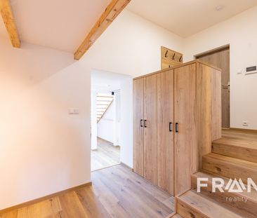 Pronájem bytu 2+1 75 m² - Photo 3