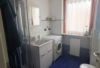 Grugliasco – affittasi quadrilocale parzialmente arredato