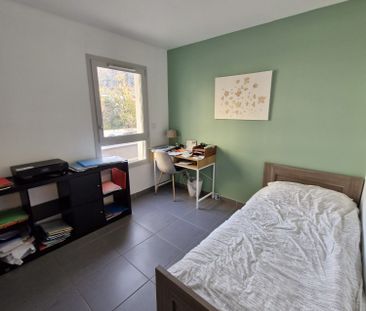 Location Appartement 3 pièces 69m² VIENNE 38200 - Photo 4