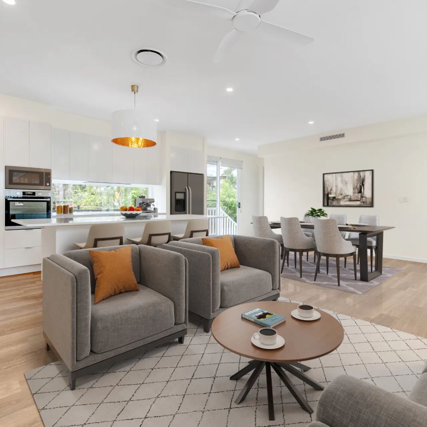 Near New Luxury Home in Dutton Park! - Photo 1
