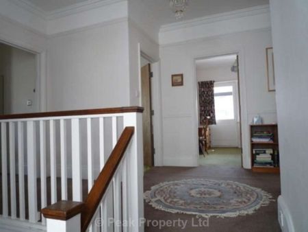 1 Bed - Huge Rooms, Room 1, Canewdon Road, Westcliff On Sea - Photo 3