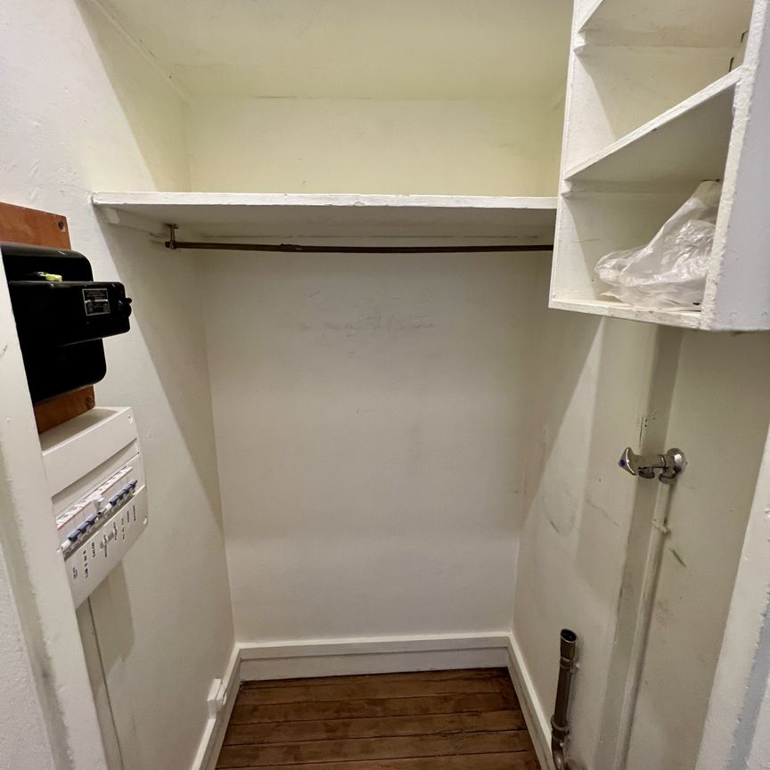 Location Appartement 1 pièce 23m² NEUILLY SUR SEINE 92200 - Photo 1