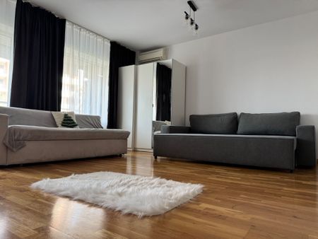 Ofer spre inchiriere Garsoniera in complex Newtown Residence - Photo 4