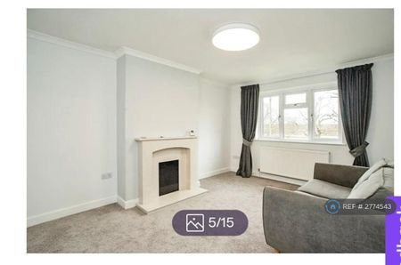 1 bedroom in a house share to rent - Photo 4