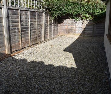1 bedroom detached house to rent - Photo 1