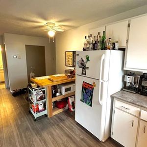 URGENT - CESSION DE BAIL - Photo 2