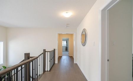 For Lease - 44 Macalister Boulevard, Guelph, Ontario - Photo 2
