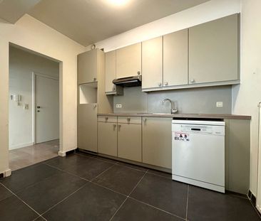 Te huur: gelijkvloers appartement in centrum Aalst - Foto 4