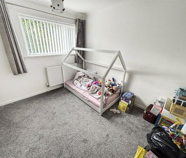 3 bedroom terraced house to rent - Photo 3