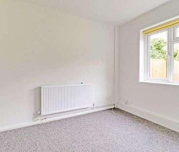 Auckland Drive, Brighton, BN2 - Photo 2