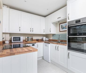 2 bedroom terraced house to rent - Photo 6