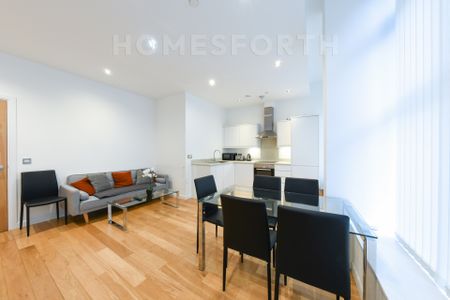 2 Bedroom Apartment - Photo 3