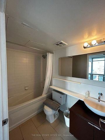 For Lease - 15 Fort York Boulevard Unit# 2808, Toronto, Ontario - Photo 3