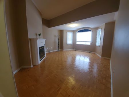 For Lease - 152 Binder Twine Trail, Brampton, Ontario - Photo 2