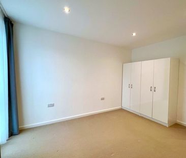 Market Street, Addlestone - 1 bedroomProperty for lettings - Seymours - Photo 3