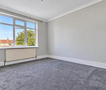 4 bedroom terraced house to rent - Photo 4