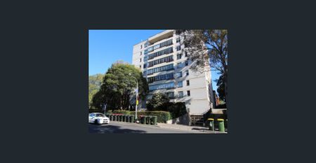 Look no further !!! Excellent location, very convenient, next to westfield shopping centre!!! - Photo 5