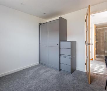 1 bedroom duplex to rent - Photo 5